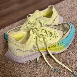 Nike ZoomX Vaporfly Next% 2